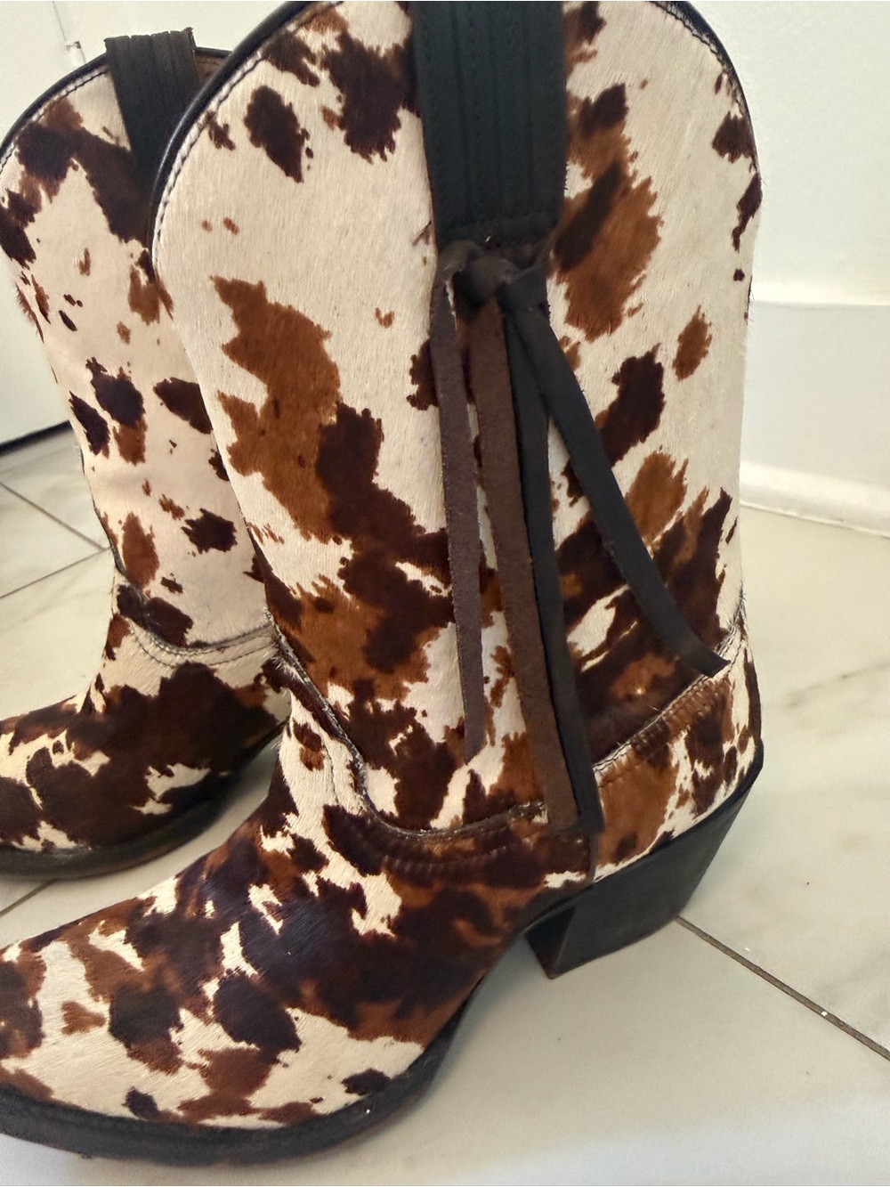 🤍🤎 Authentic Tony Lama Brown & White Cowhide Western Boots